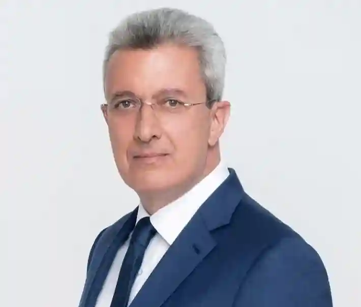 Νίκος Χατζηνικολάου